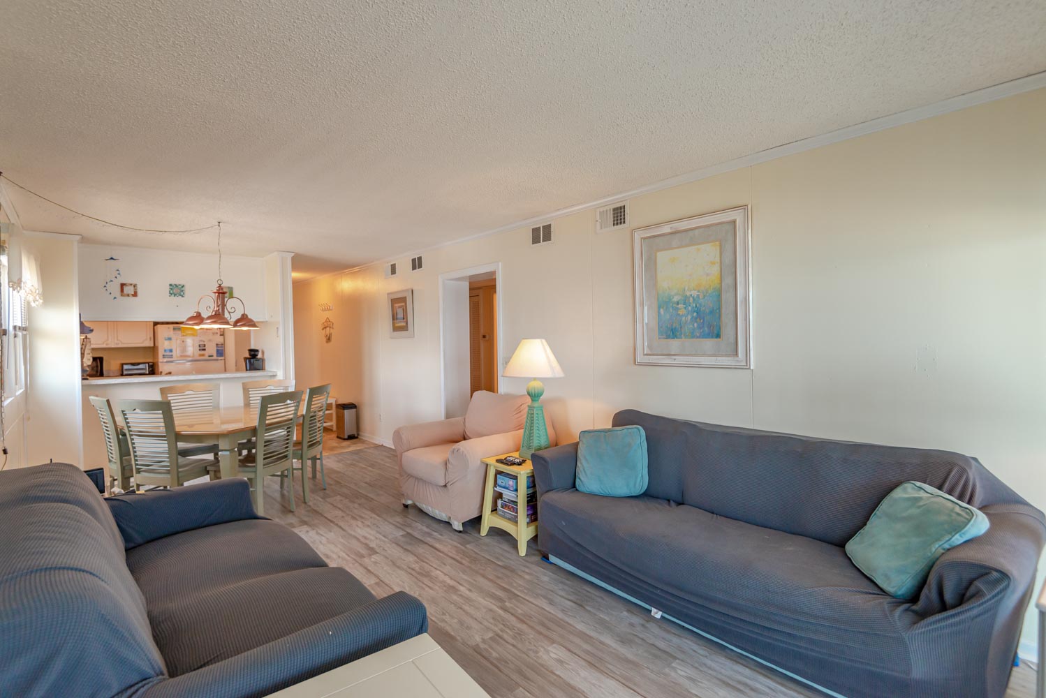 AV23DAdmirals View II Condo Unit 3D • Outer Banks Vacation Rental in