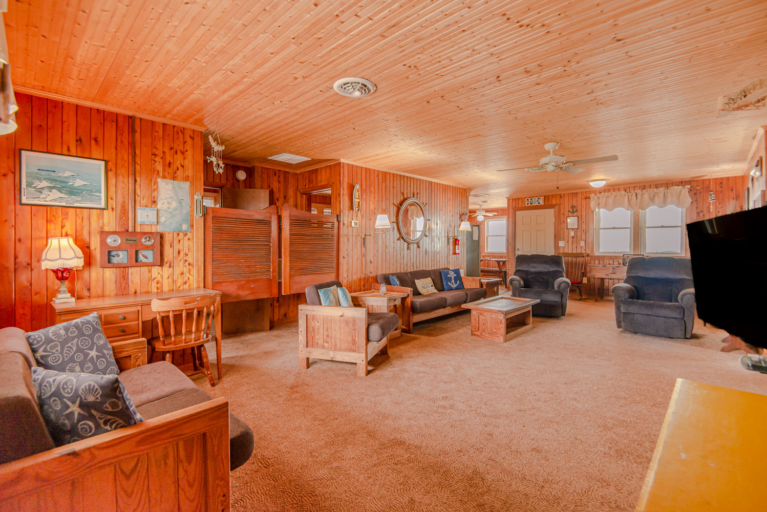 057 The Aqua Hut Vacation Rental in Kill Devil Hills,NC Joe Lamb Jr.