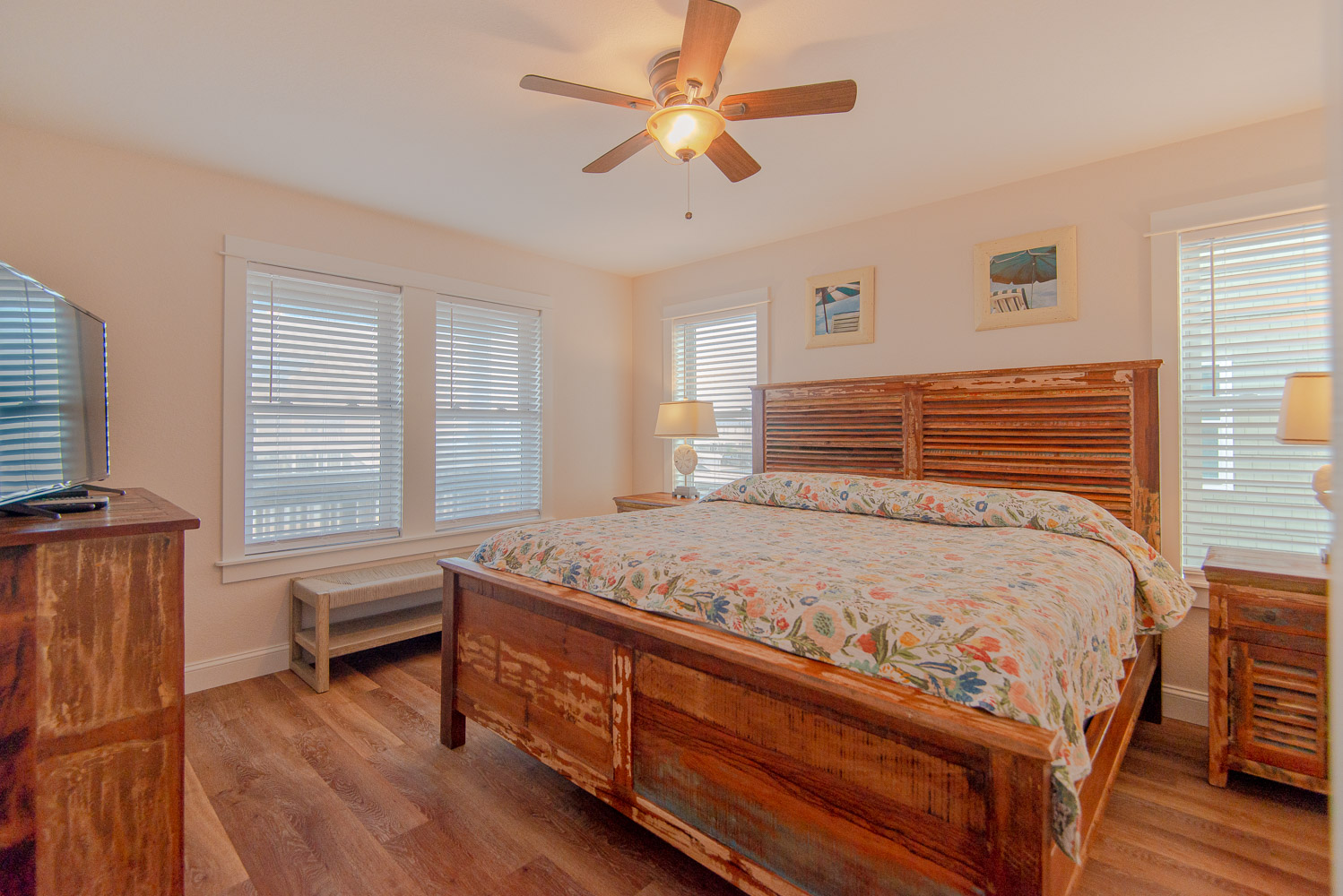 637 | Tupelo Honey - Vacation Rental in Kitty Hawk,NC | Joe Lamb Jr.