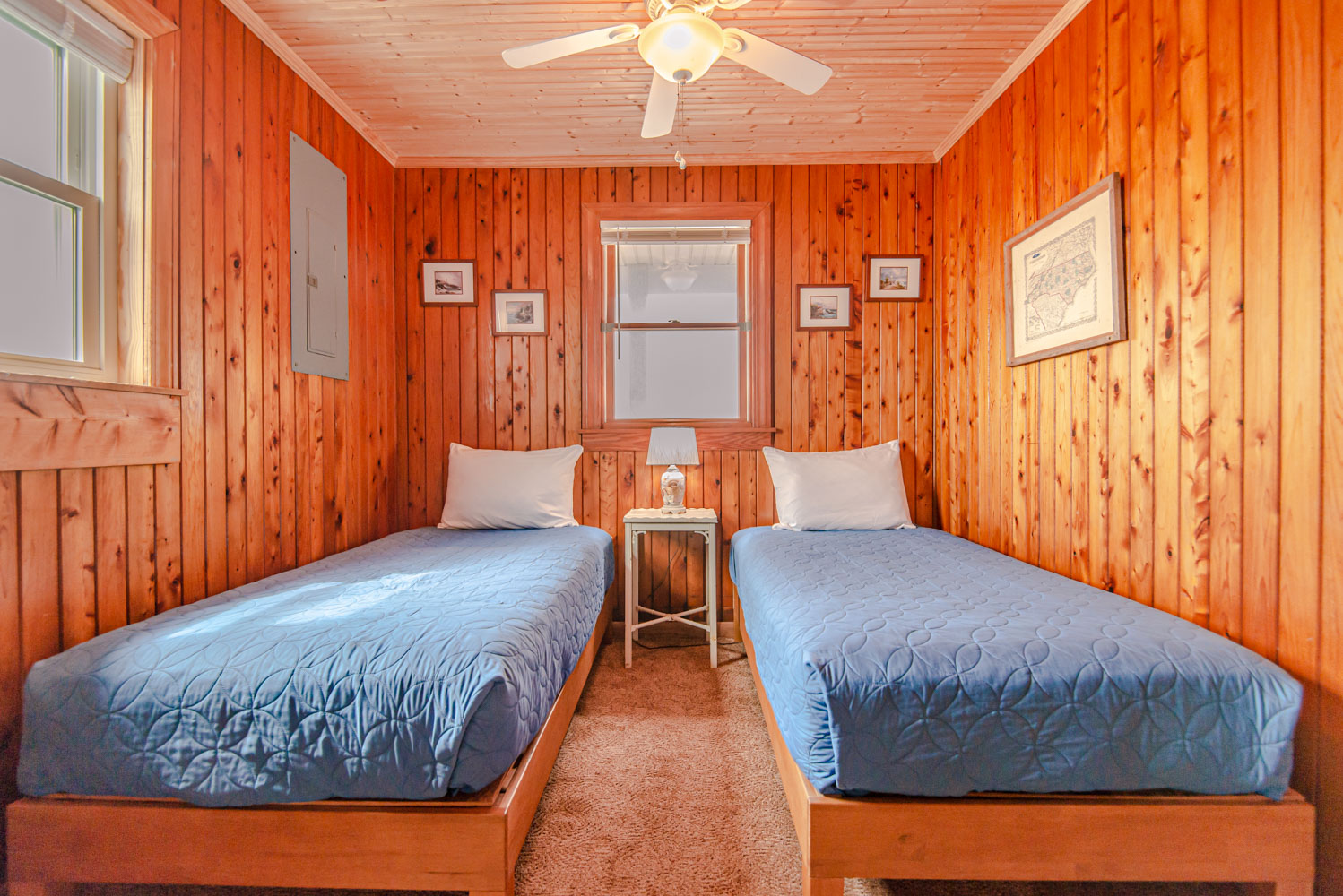 057 The Aqua Hut Vacation Rental in Kill Devil Hills,NC Joe Lamb Jr.