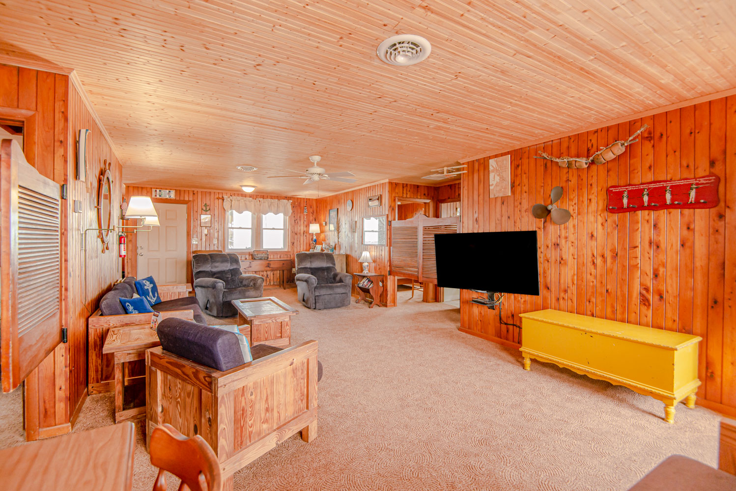 057 The Aqua Hut Vacation Rental in Kill Devil Hills,NC Joe Lamb Jr.