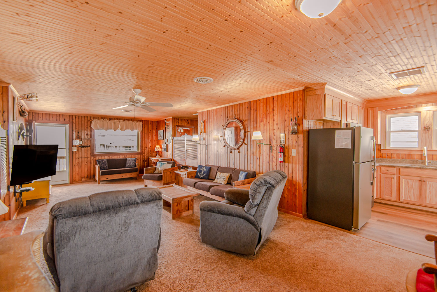 057 The Aqua Hut Vacation Rental in Kill Devil Hills,NC Joe Lamb Jr.